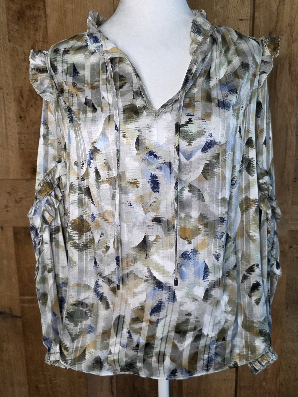 WHBM Small Blouse Ruffle Multicolor - Picture 7 of 8